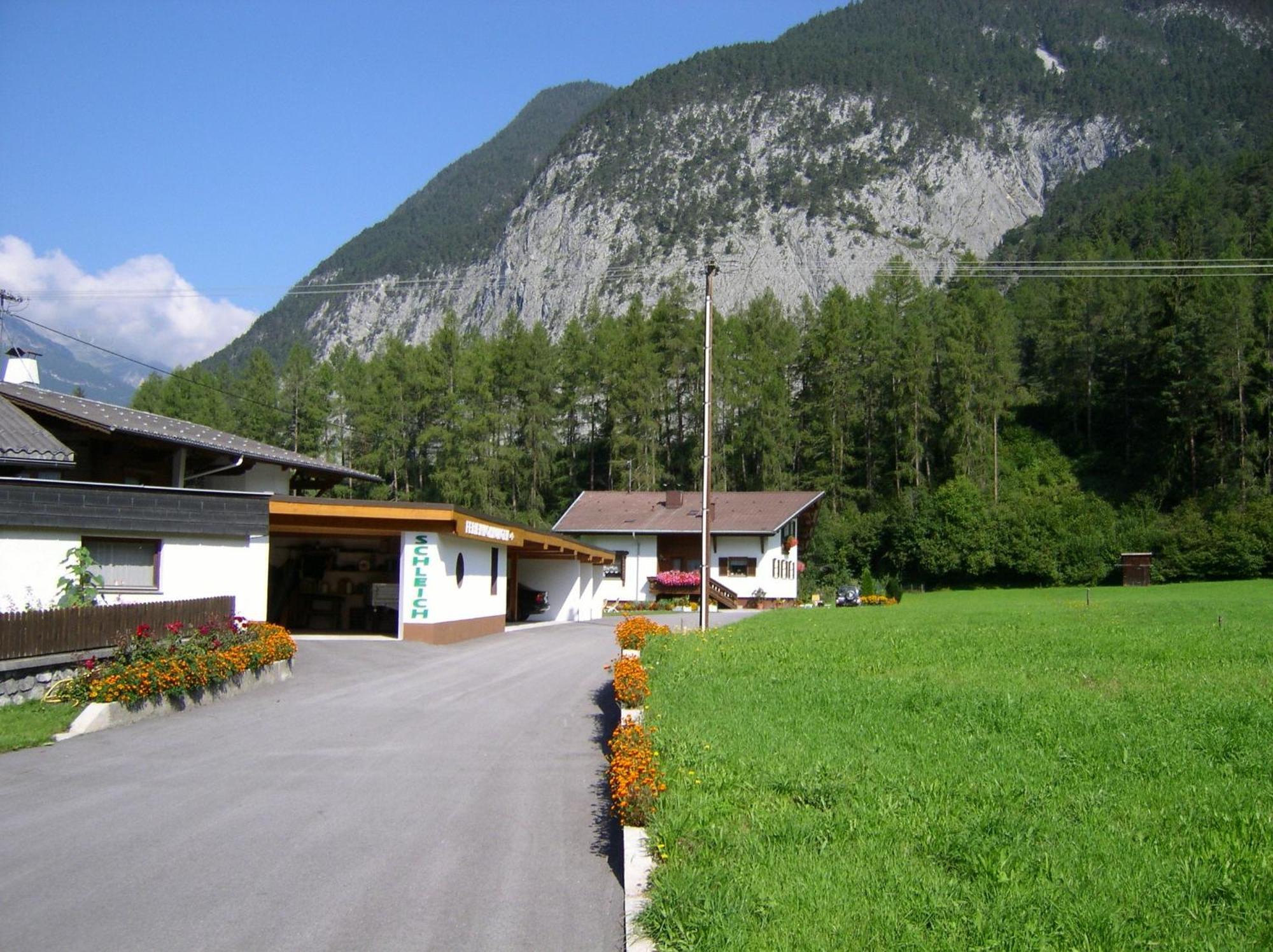 Ferienwohnungen Schleich Nassereith Bagian luar foto